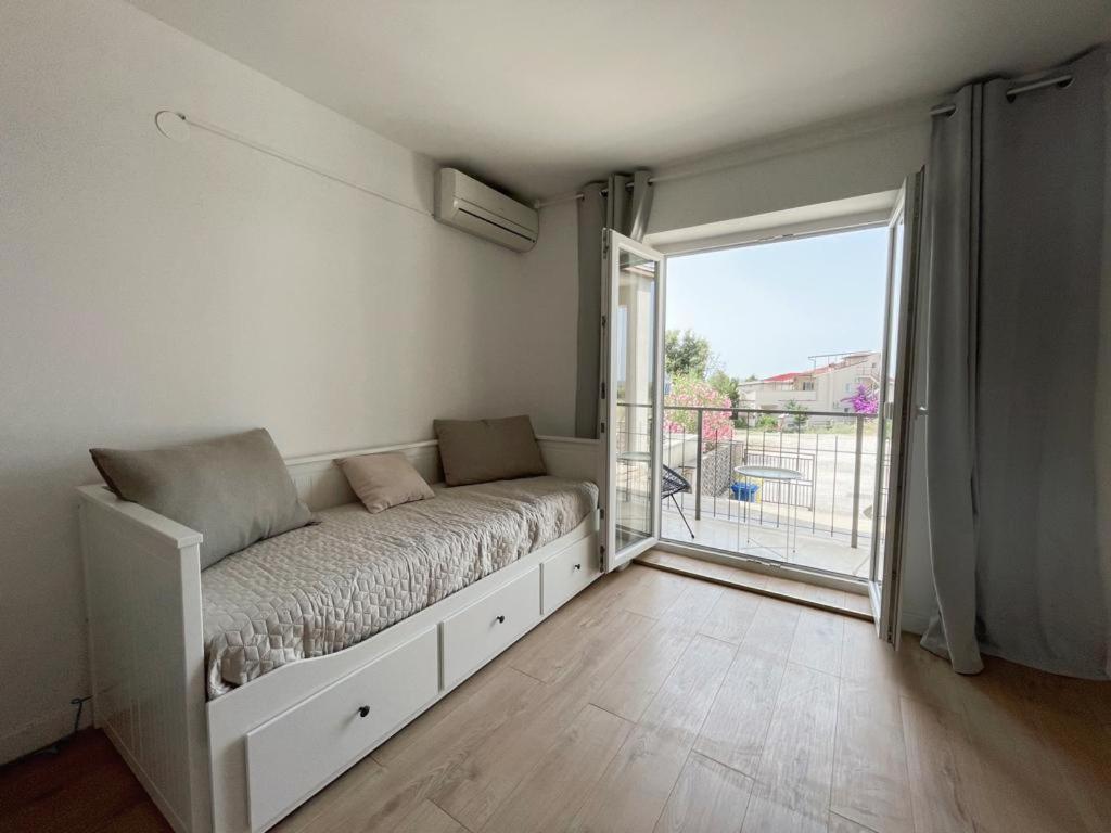 Caramel Comforts With Sea View In Stinjan Only 300 Meters From The Beach Пула Экстерьер фото