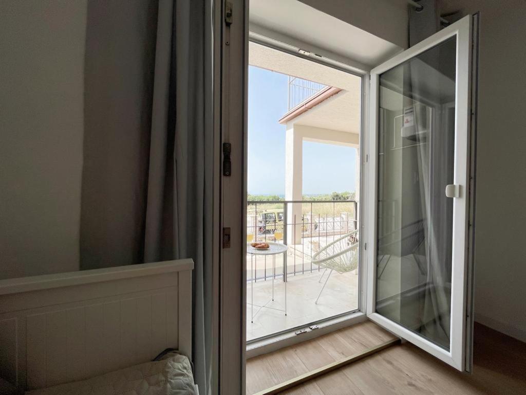 Caramel Comforts With Sea View In Stinjan Only 300 Meters From The Beach Пула Экстерьер фото