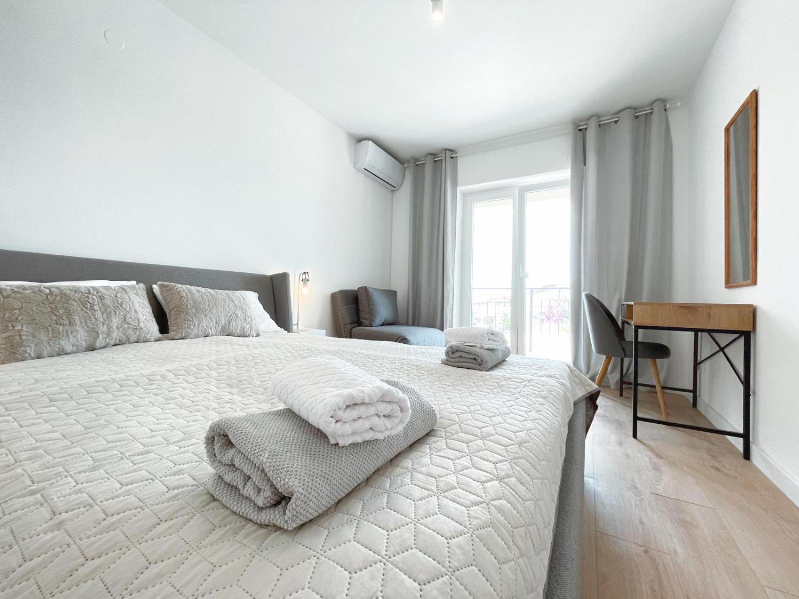Caramel Comforts With Sea View In Stinjan Only 300 Meters From The Beach Пула Экстерьер фото